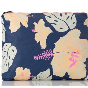 NWT ALOHA Collection Pape'ete MAX Pouch in Neon Moon in Navy
